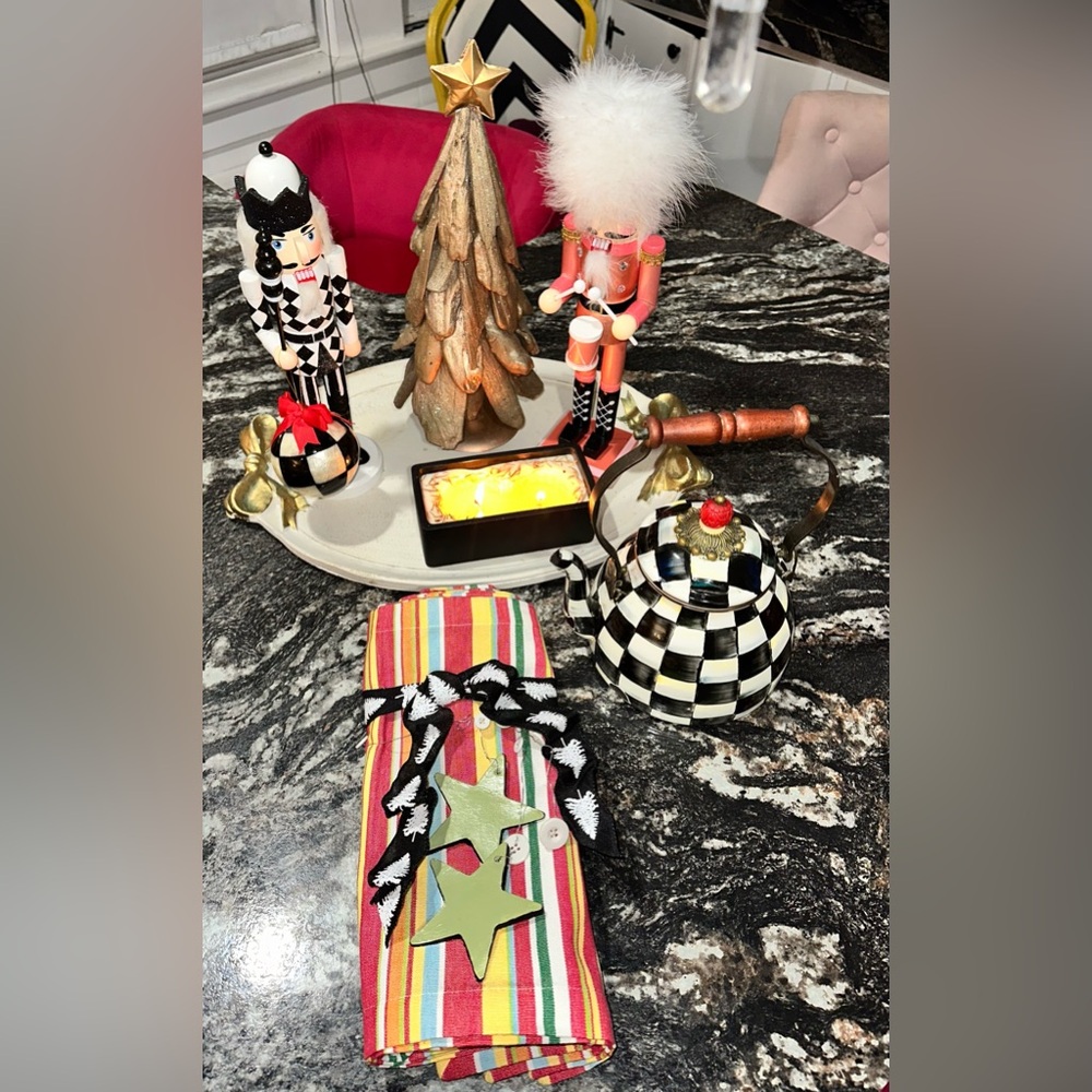 🎄Ready To Gift Danica Artisan Made In India Country Style Striped Dinner Mats.🎄